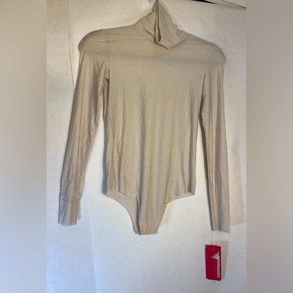 Commando Butter Turtleneck Bodysuit in Porcelain Size XS - Picture 3 of 8